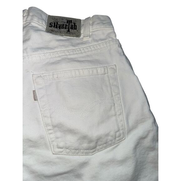 Vintage Levi’s SilverTab Loose Shorts | White Denim | 90s Made in USA | Size 31 - Picture 7 of 12